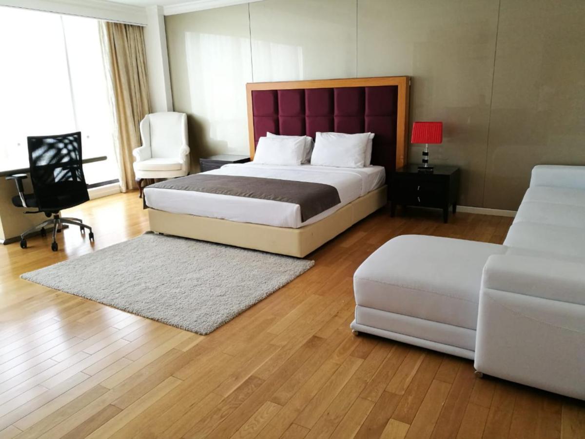 Plaza Apartment At Berjaya Times Square Kl Kuala Lumpur Dış mekan fotoğraf