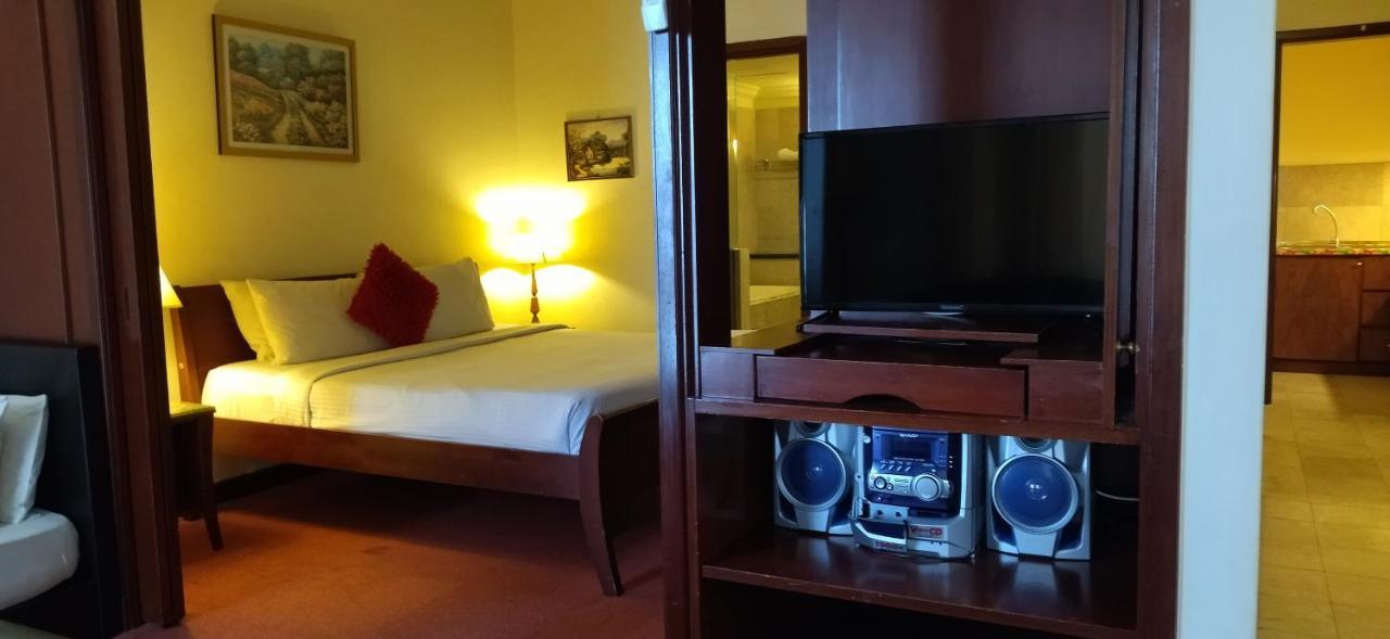Plaza Apartment At Berjaya Times Square Kl Kuala Lumpur Dış mekan fotoğraf